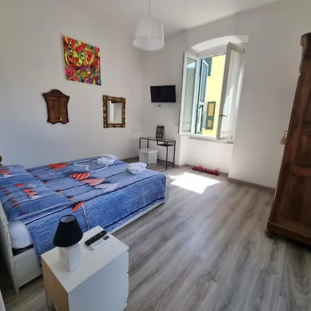 The Gallery Apartment